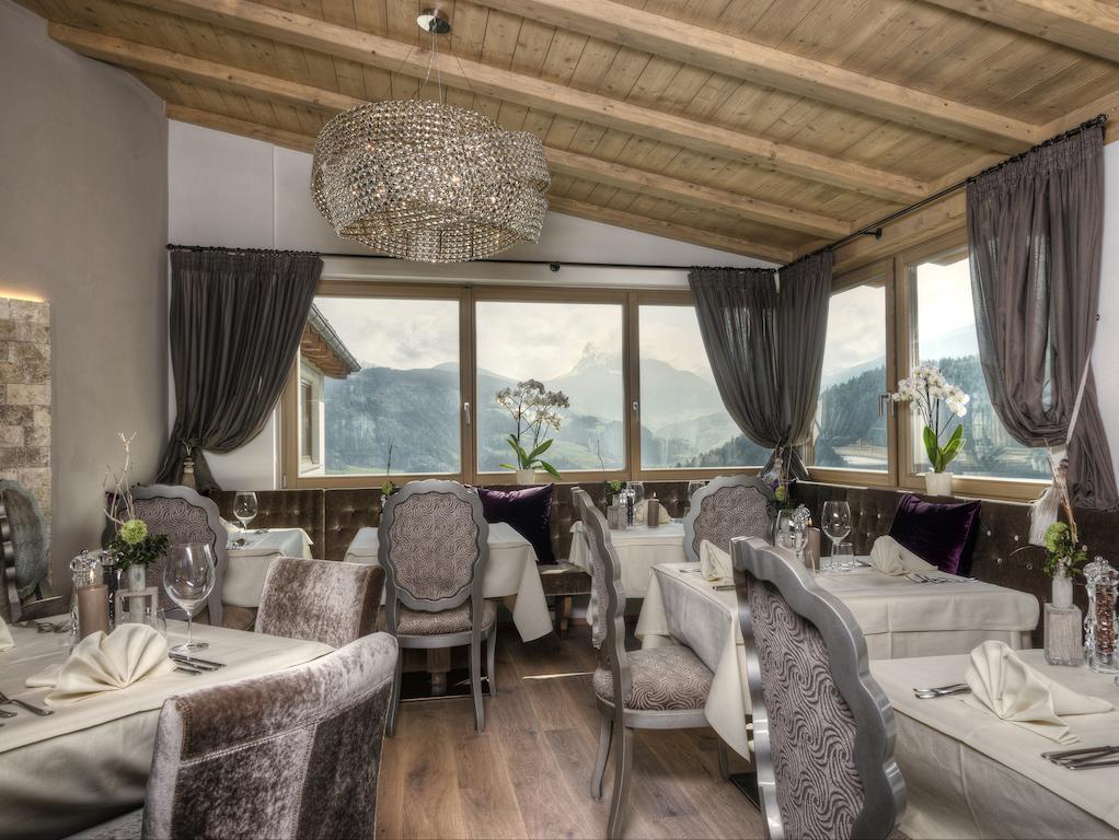 Hotel Gnollhof Chiusa Kültér fotó